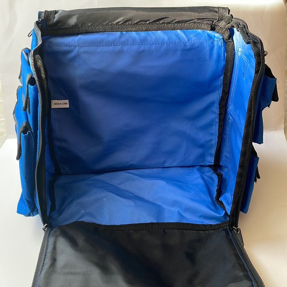 Art bin blue shoulder bag for crafts storage lots of pockets, on the go crafting - Picture 7 of 9